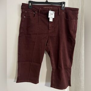 American Eagle Outfitters Women's Burgundy Capris